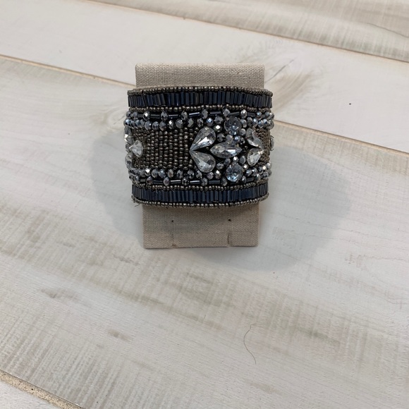 Sam DuPont Glam Devi Cuff Beaded Bracelet - Picture 3 of 6